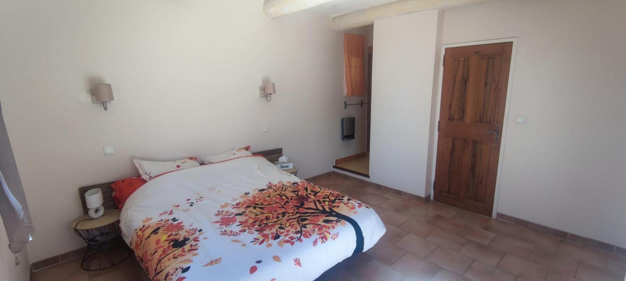 Studio 25M2 Avec Piscine Et Spa, Proche Iter Et Cadarache Daire Valensole Dış mekan fotoğraf